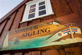 North Sailing