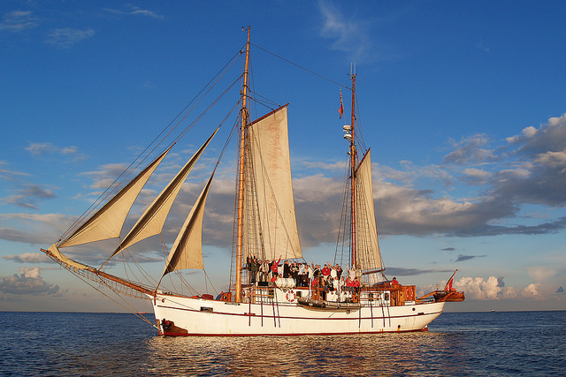 Sailing ship Donna Wood