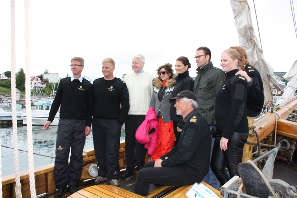 Victoria Crown Princess, Daniel Prince, Mr. Grimsson President, Dorrit Moussaieff First Lady and the North Sailing crew
