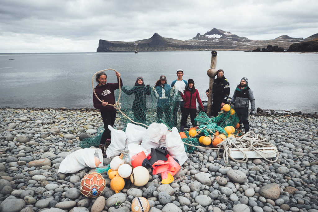 Beach cleaning during Ocean Missions expedition © Ása Steinars