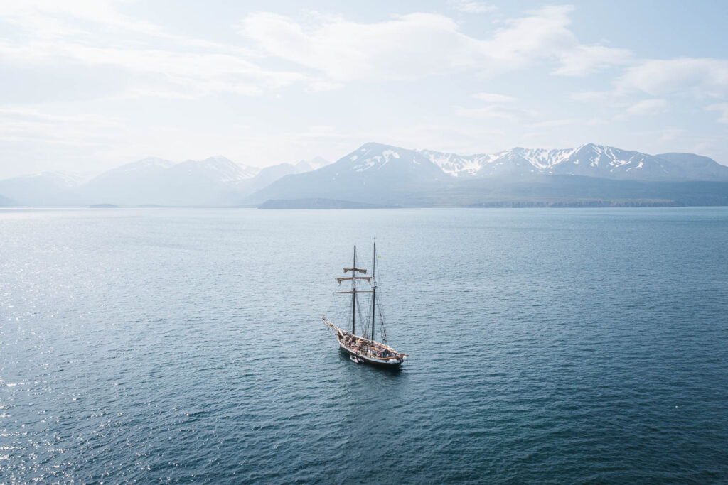 Schooner Opal in Skjálfandi Bay