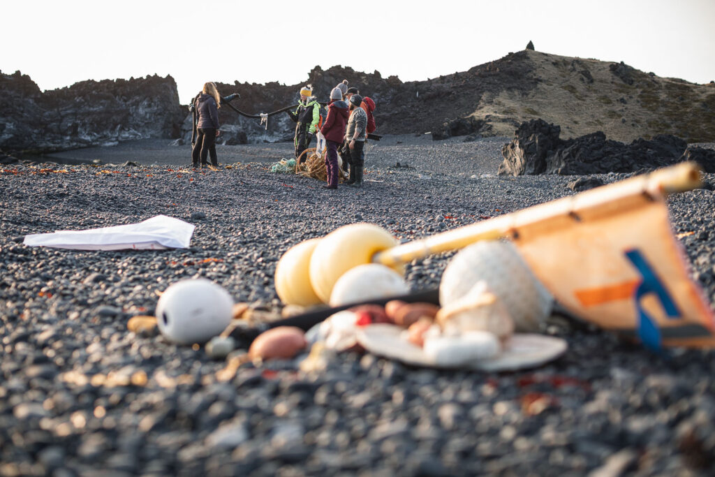 Beach clean up with Ocean Missions