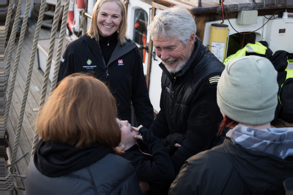 Hörður with his family.